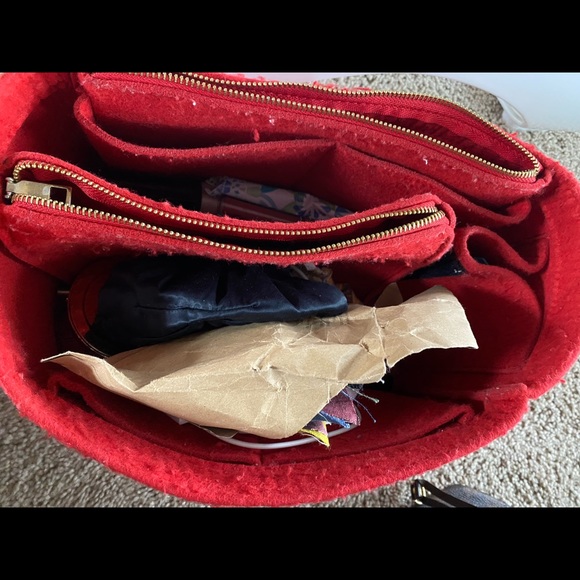 Louis Vuitton neverfull MM Damier ebene red interior sold out online - Picture 7 of 12